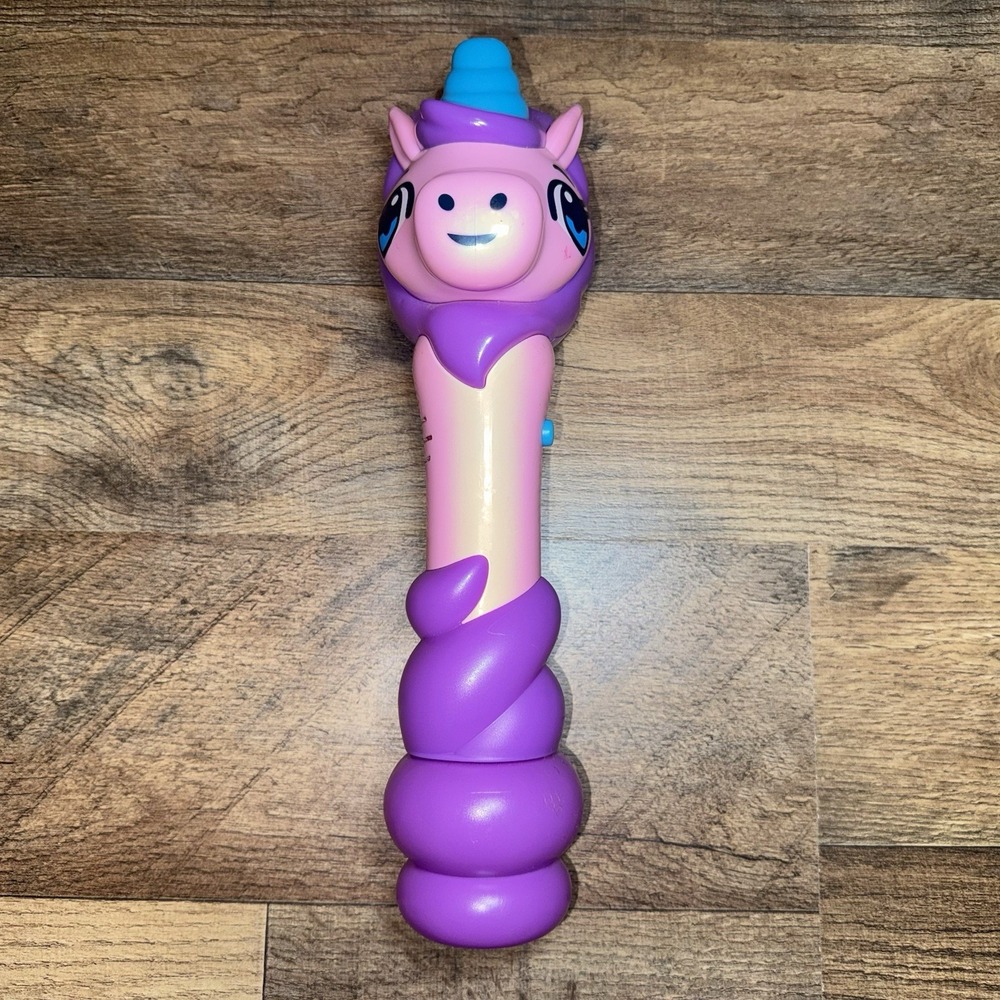Play Day Unicorn Bubble Wand With Lights and Sounds Pink Purple